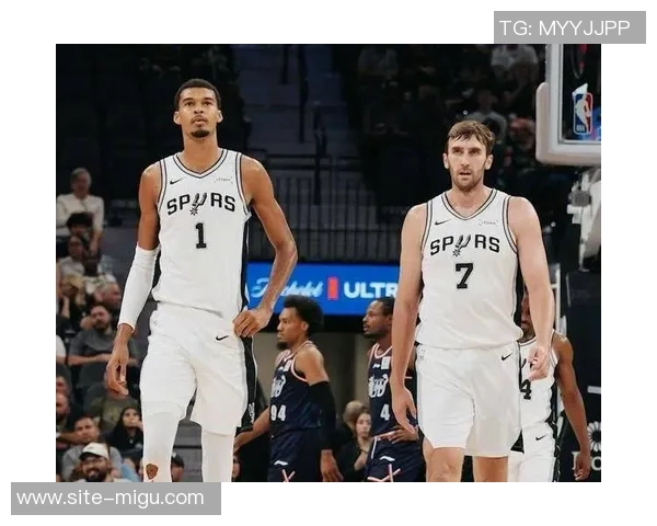 12月30日马刺对快船比赛前瞻分析及双方近期状态评估 12月30日马刺对快船比赛前瞻分析及双方近期状态评估