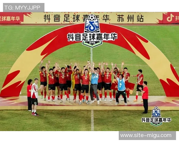 孙兴O的足球传奇之路：从少年梦想到世界舞台的闪耀时刻